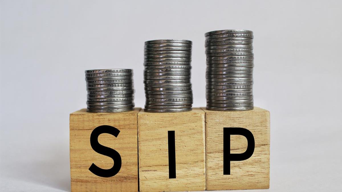 Mutual Fund SIP Investment: 10 वर्षांत 'एसआयपी' तुम्हाला खरोखरच करोडपती बनवू शकते का? जाणून घ्या