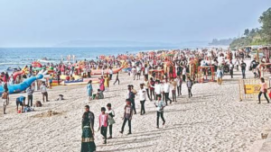 5 Tourists Drown At Ganpatipule