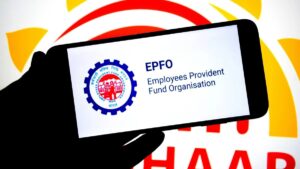 EPFO Unclaimed Balance: नोकरदारांचे तब्बल ९,३३० कोटी रुपये धूळ खात! ३० लाखांहून अधिक पीएफ खाती झाली निष्क्रिय