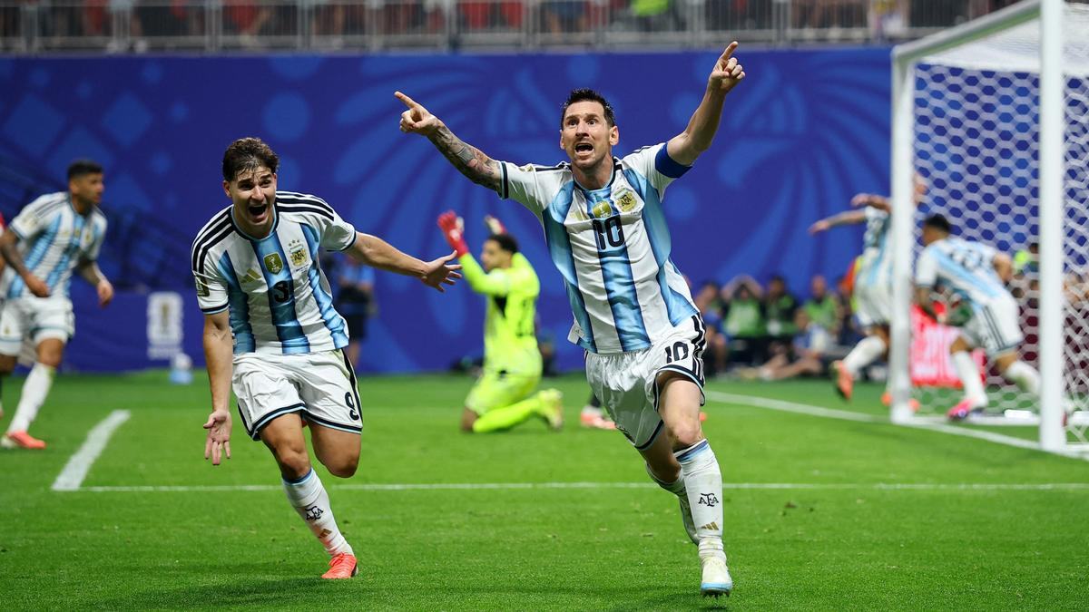 Argentina vs Egypt World Cup: फिफा विश्वचषकात पंचांचा पक्षपात? इजिप्तवरील अर्जेंटिनाच्या विजयानंतर सोशल मीडियावर जोरदार चर्चा