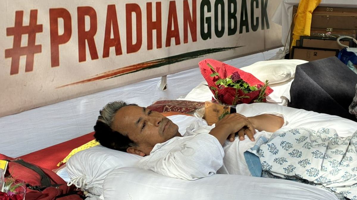 Sonam Wangchuk Protest: “सोनम वांगचुक उपोषण मागे घेतील, जर…”; पत्नी गीतांजली यांनी नेत्यांसमोर ठेवली एकमेव अट