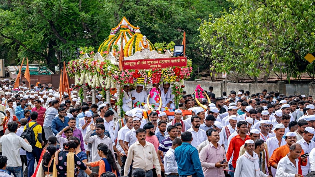 Ashadhi Wari Subsidy: वारकऱ्यांसाठी राज्य सरकारचा मोठा निर्णय! 1400 दिंड्यांना प्रत्येकी 20,000 रुपयांचे अनुदान
