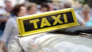 Maharashtra Taxi Aggregator Rules: ओला-उबरवर सरकारचा मोठा चाबूक! 80 % वाटा चालकाला मिळणार; मराठी भाषा बंधनकारक