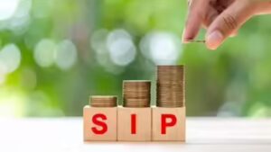 Mutual Fund SIP Return: दरमहा फक्त १,००० रुपयांची बचत करून उभारता येईल १० लाखांचा फंड! पाहा गणिताचा संपूर्ण हिशोब